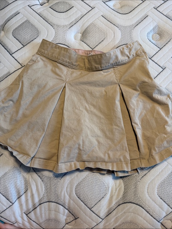 GAP Other - Uniform Skort GAP Girls Khaki Pleated Skort